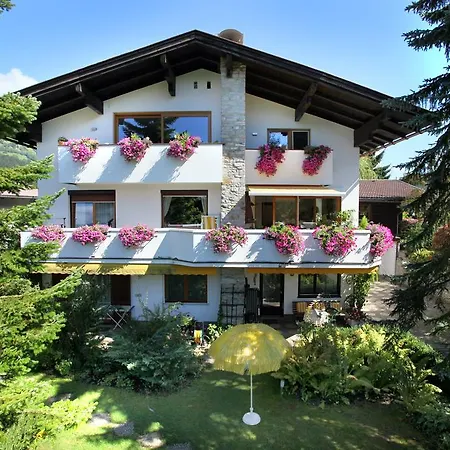 Appartment-haus Janine *